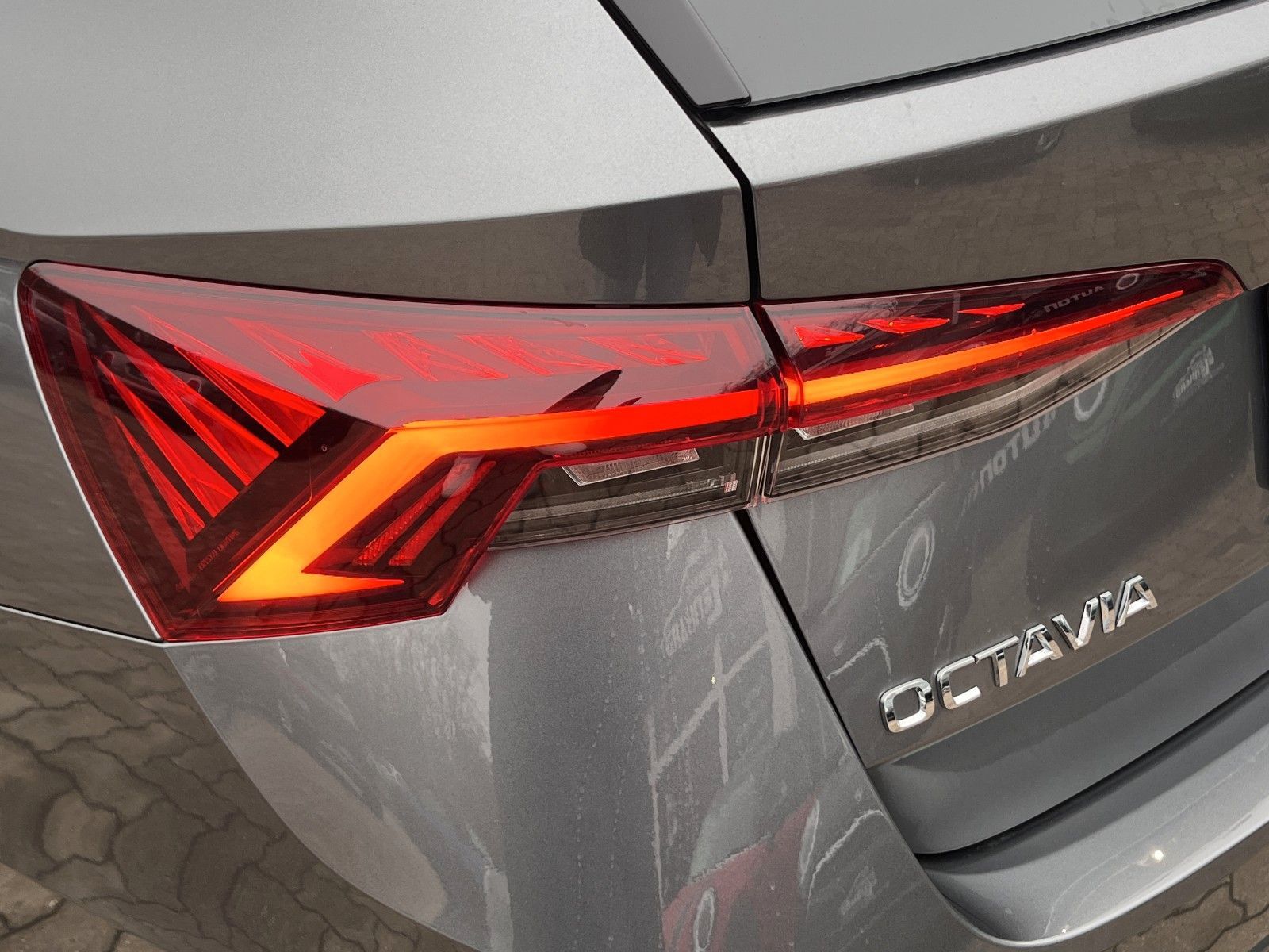 Fahrzeugabbildung SKODA Octavia 1.5L DSG*Edtion*Kam*PDC*ViCo*SmartLink**