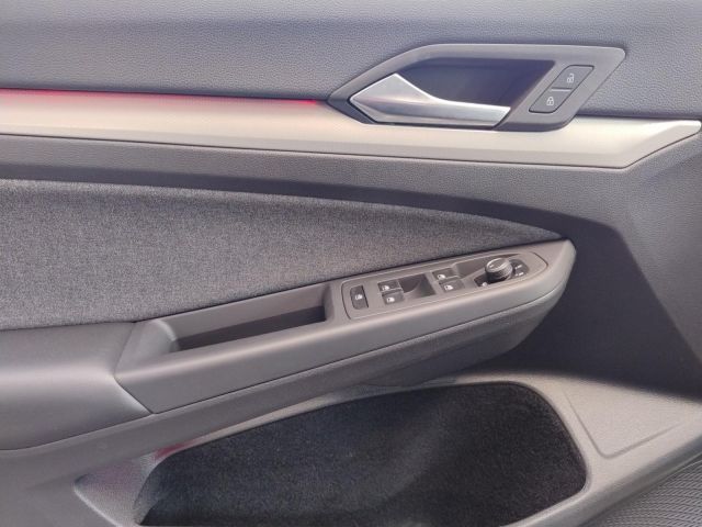 Golf MOVE 1.5 TSI Klima Navi Einparkhilfe