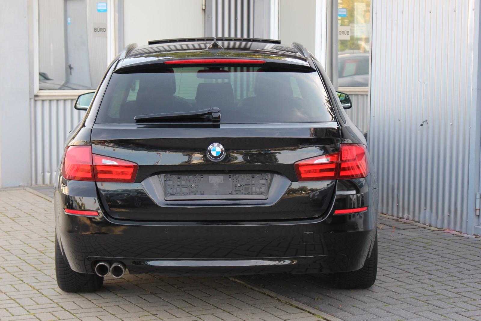 BMW 520d Touring Autom.+1.Hand+Pano+Schiebed.+Kamera