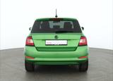 Skoda Fabia 1.0 TSI Klima DAB PDC - Skoda Fabia: Grün