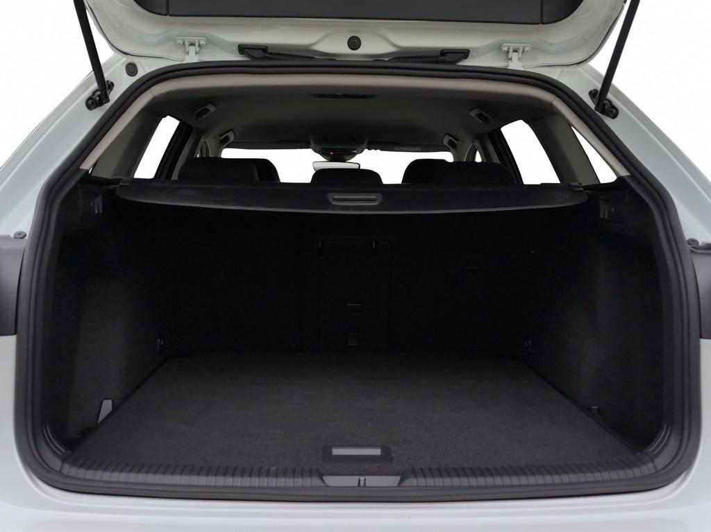 Volkswagen Golf VIII Variant 1.5 TSI ACT Active AHK*LED*NAV, миниатюра 8