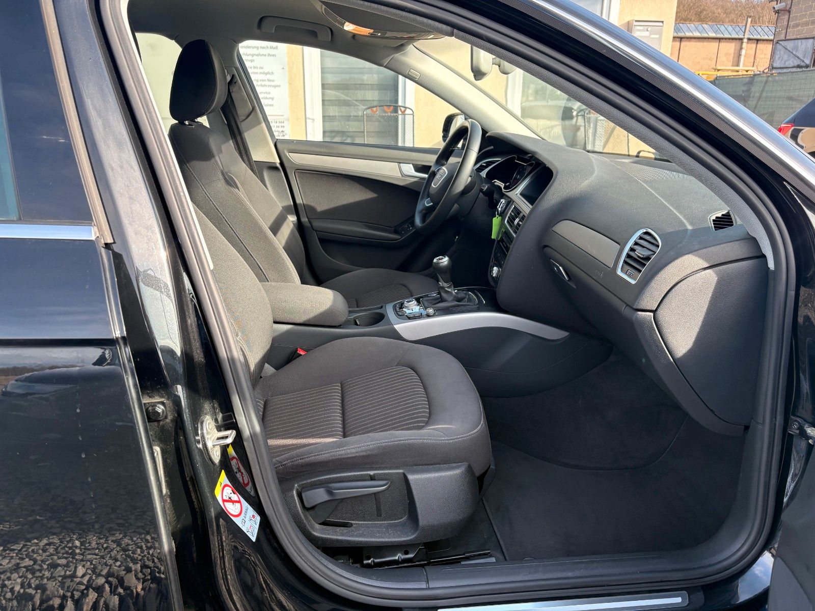Fahrzeugabbildung Audi A4 3.0TDI Lim. Ambiente Navi Xenon SCHECKHEFT