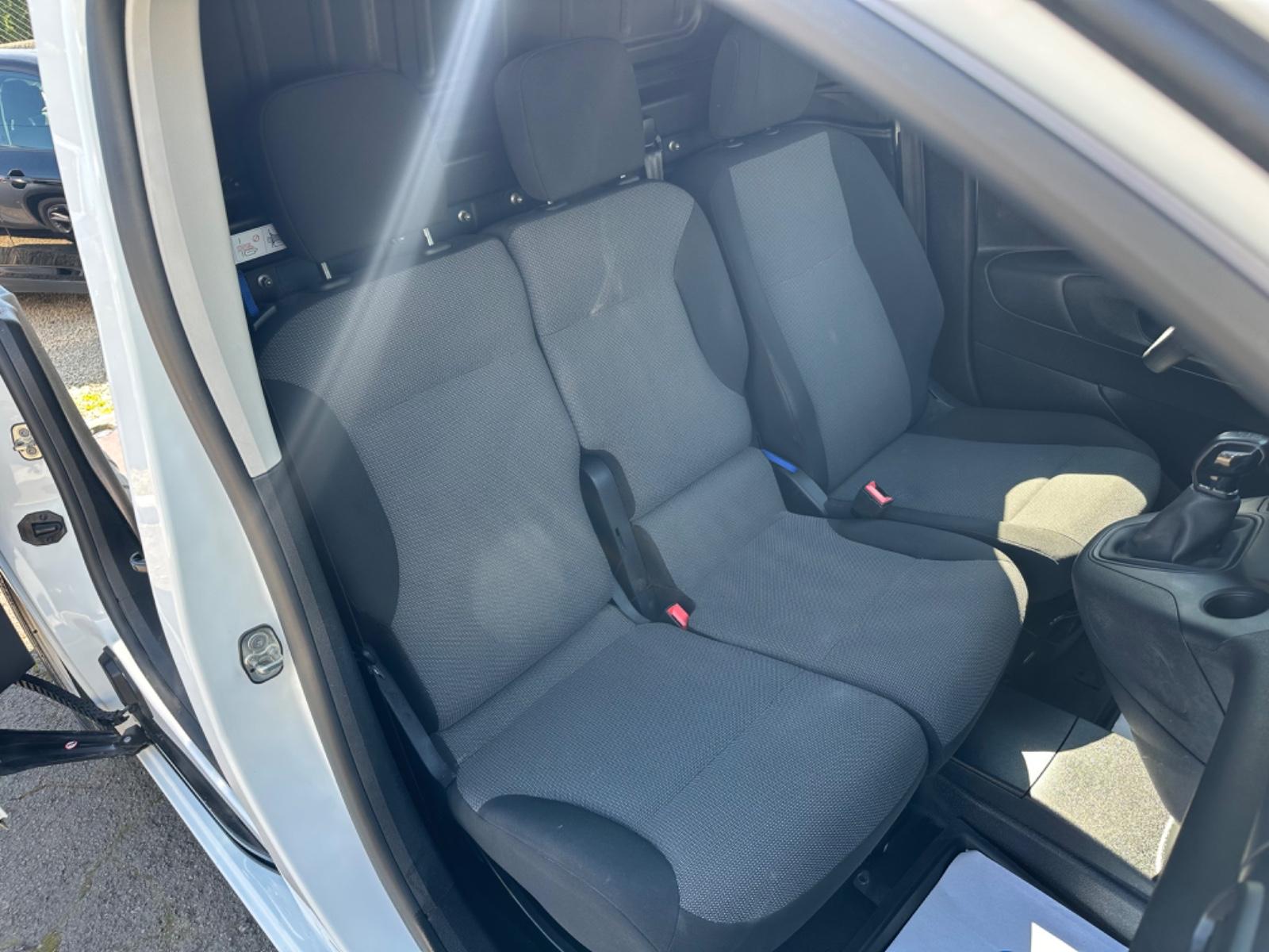 Peugeot Partner Premium 3.Sitzer+Klima+Tempomat+SH+Euro6