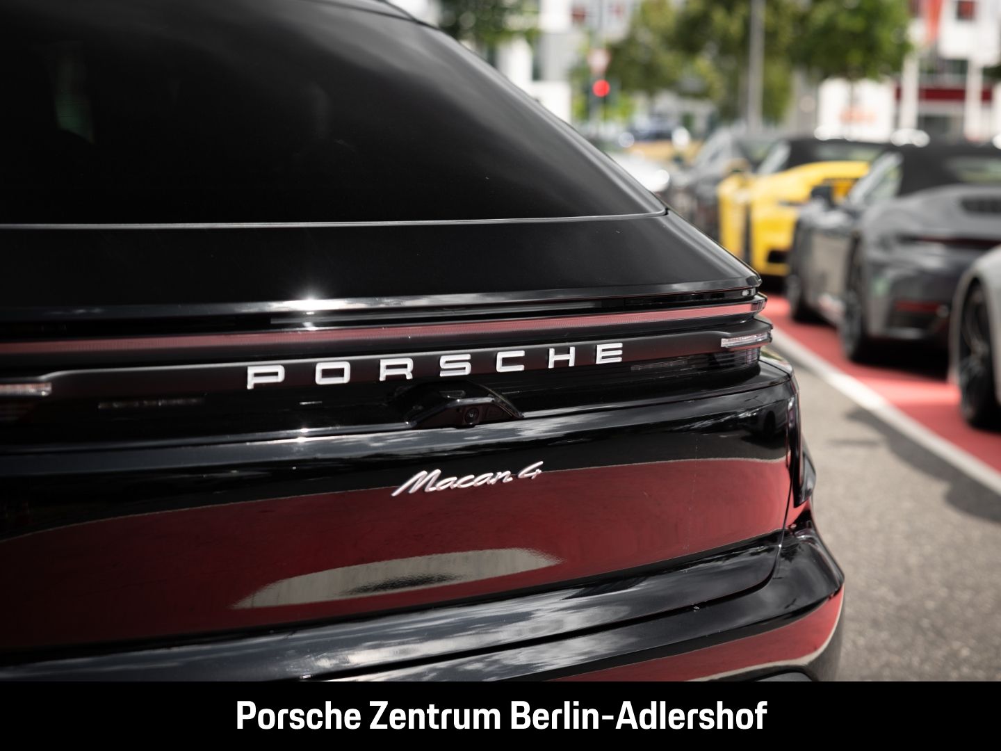 Porsche Macan 4 InnoDrive HA-Lenkung HeadUp Luftfederung foto 12