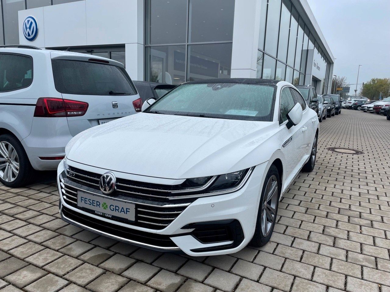 VW Arteon 2.0 TSI DSG R-Line LED Navi Schiebedach