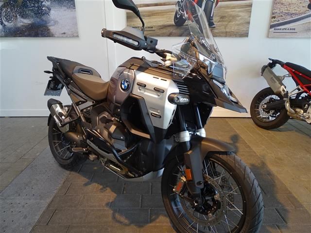 BMW R 1300 GS Adventure OIL INCL 5/50, Tripl