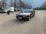 BMW 740i L  e32 - BMW 740: E32 740i