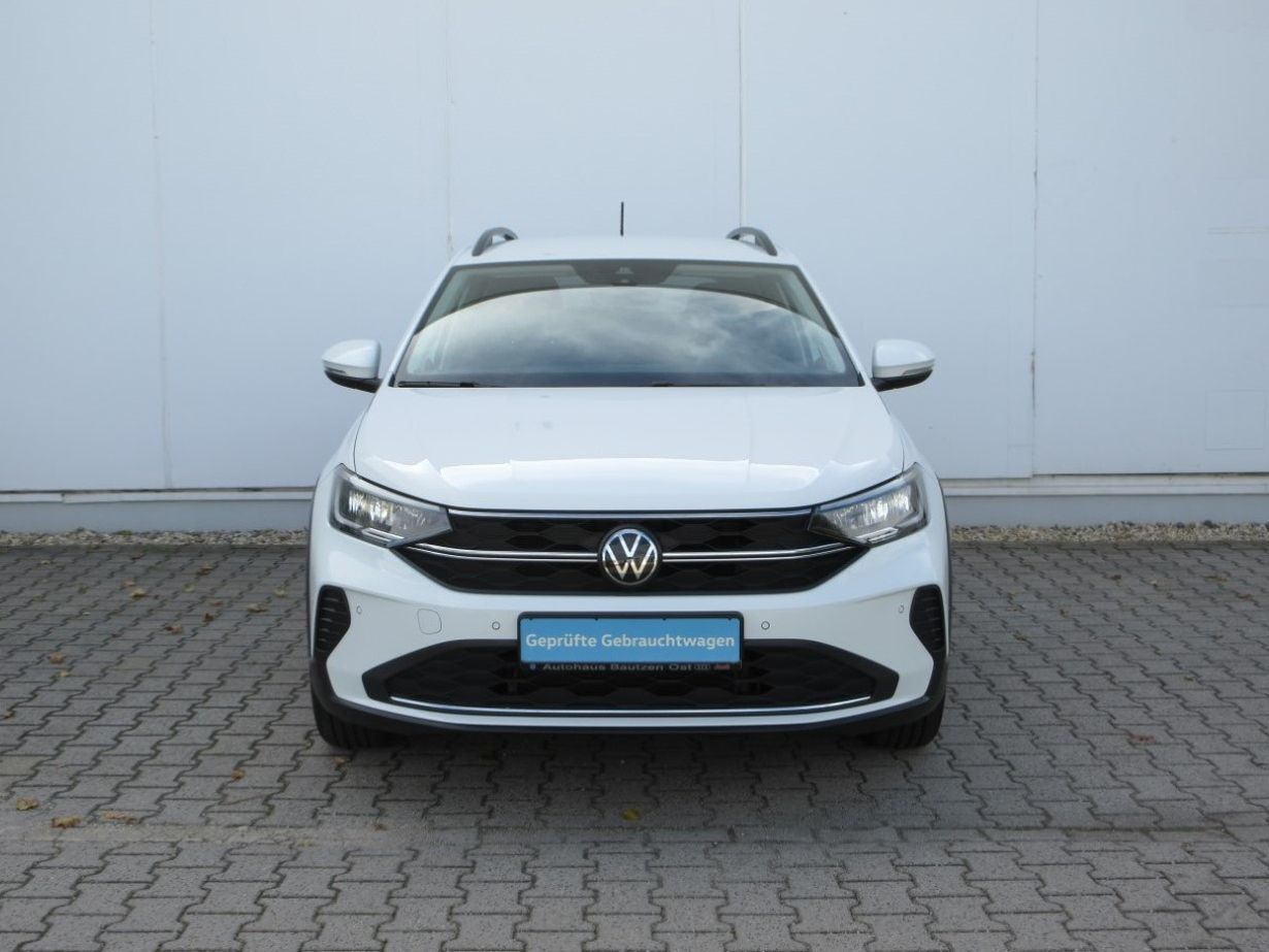 Taigo 1.0 TSI Life LED/NAVI+VZE+RFK/PDC VO+HI/SH