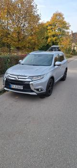 Mitsubishi Outlander 2.2 DI-D 4WD Automatik SUV-Star+ S... - Mitsubishi Outlander SUV-Star