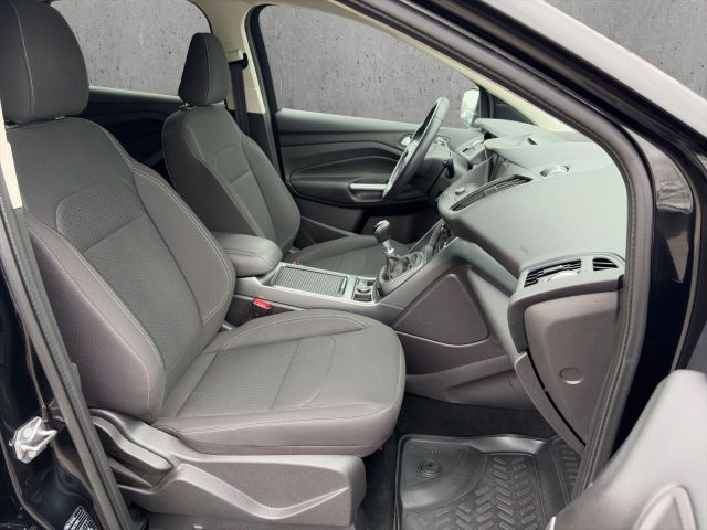 Kuga Cool + Connect 2.0 TDCi NAVI/SHZ/GRA Klima