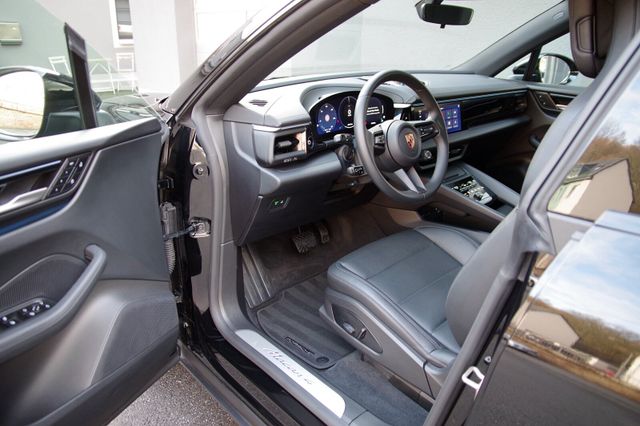 Porsche Macan 4*21"MacanDesign,AHK,ACC,Pano,Lederpaket*