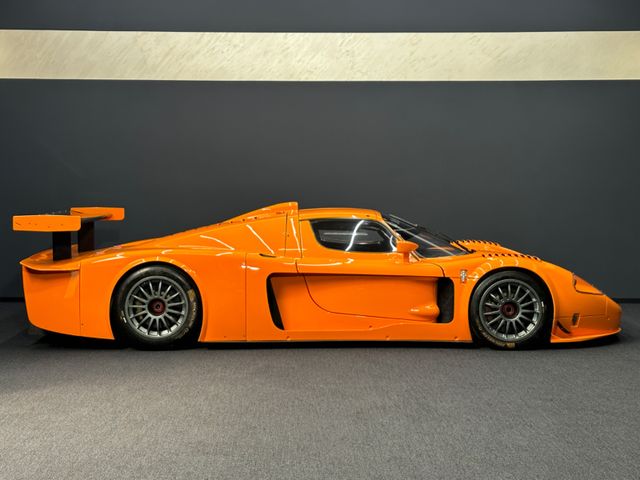 R.W. Exclusive Cars