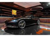 Ferrari Roma*Passenger Display*360*Carbon + LED - schwarze Ferrari Roma
