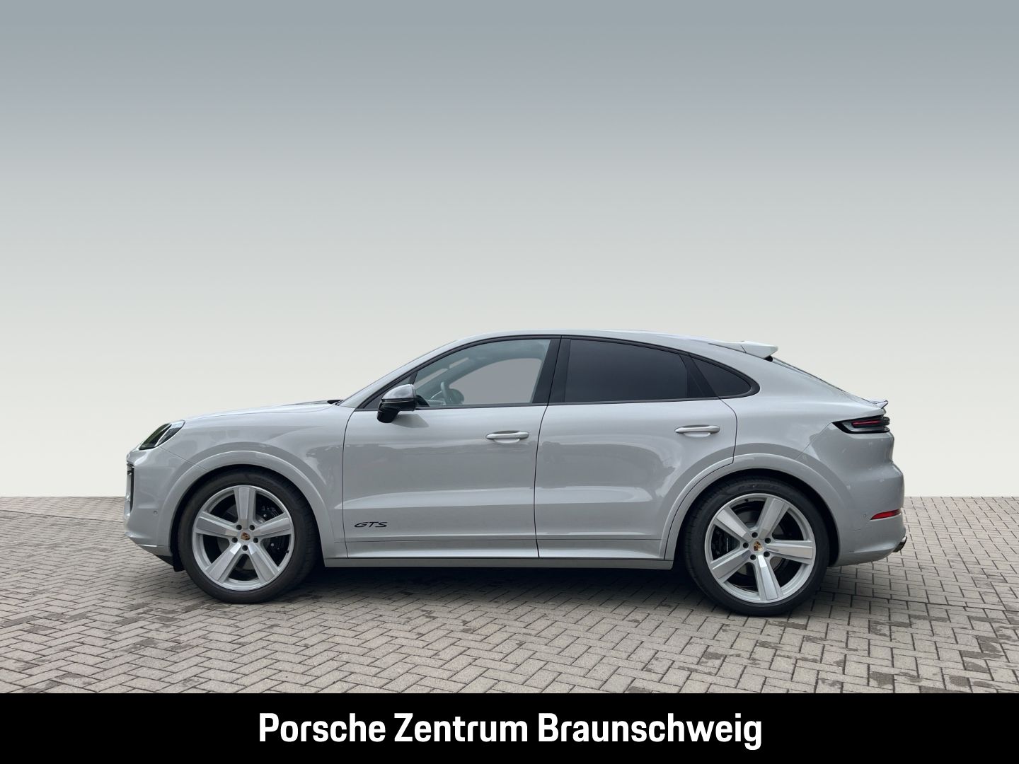Porsche Cayenne GTS Coupe InnoDrive HA-Lenkung Head-Up imagem 2
