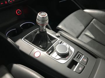 Audi S3 SB 2.0 TFSI quattro 6-Gang NAVI LED TEMP B&O