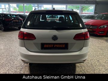 Volkswagen Golf - 5