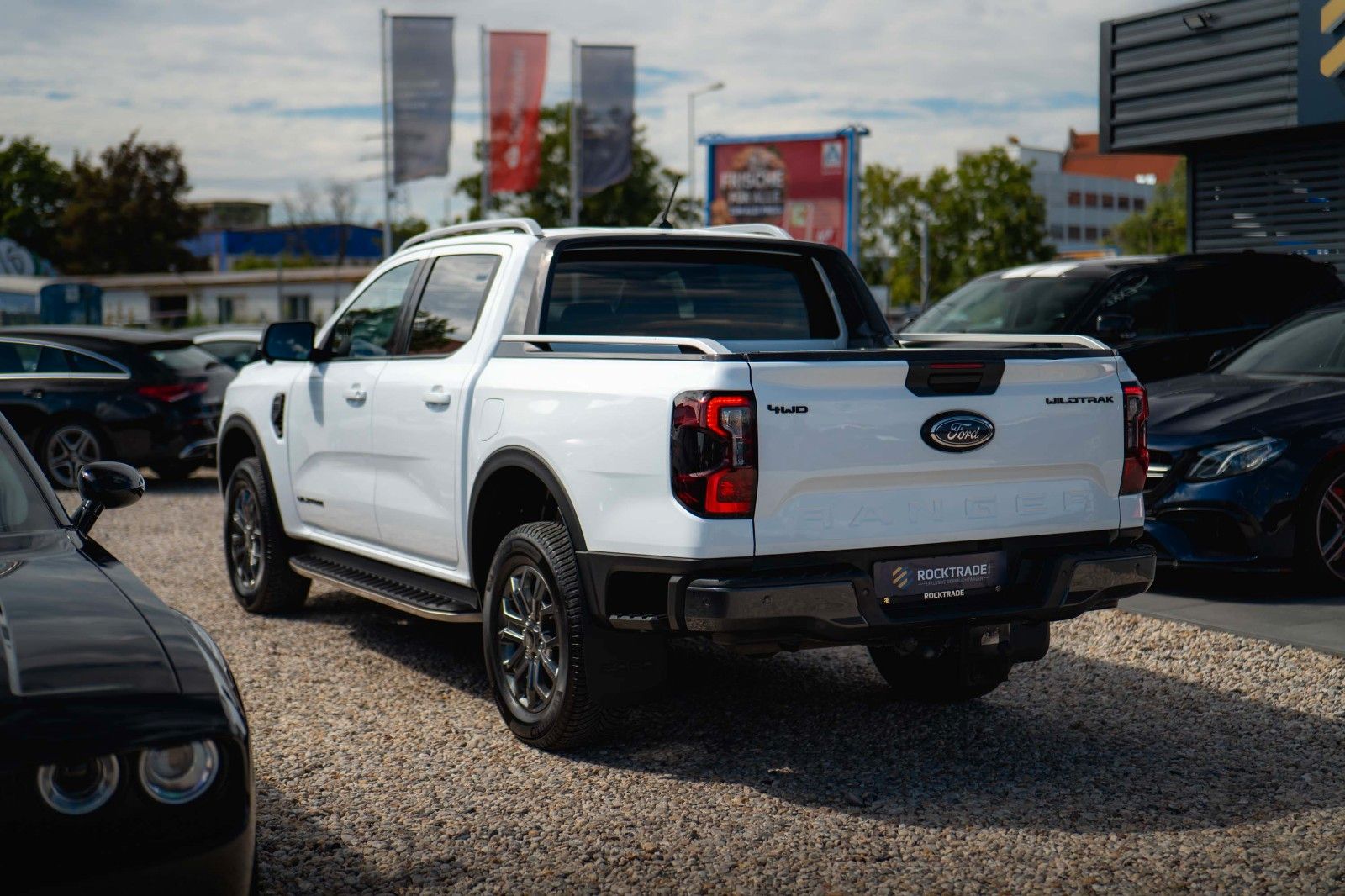 Fahrzeugabbildung Ford Ranger Wildtrak e-4WD Doppelkabine Offroad *ACC*