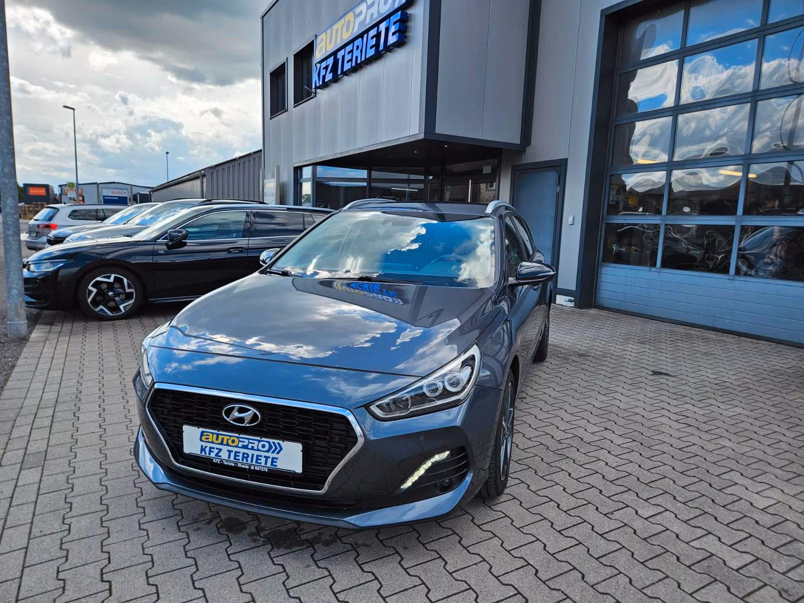 Hyundai i30 cw YES!