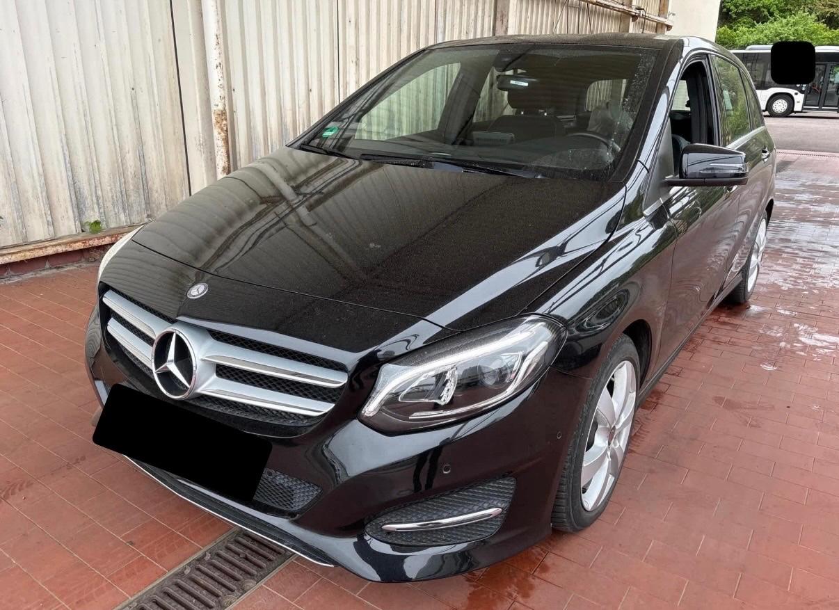 Mercedes-Benz B 180 Automatik *Navi*LED*PDC*SHZ*