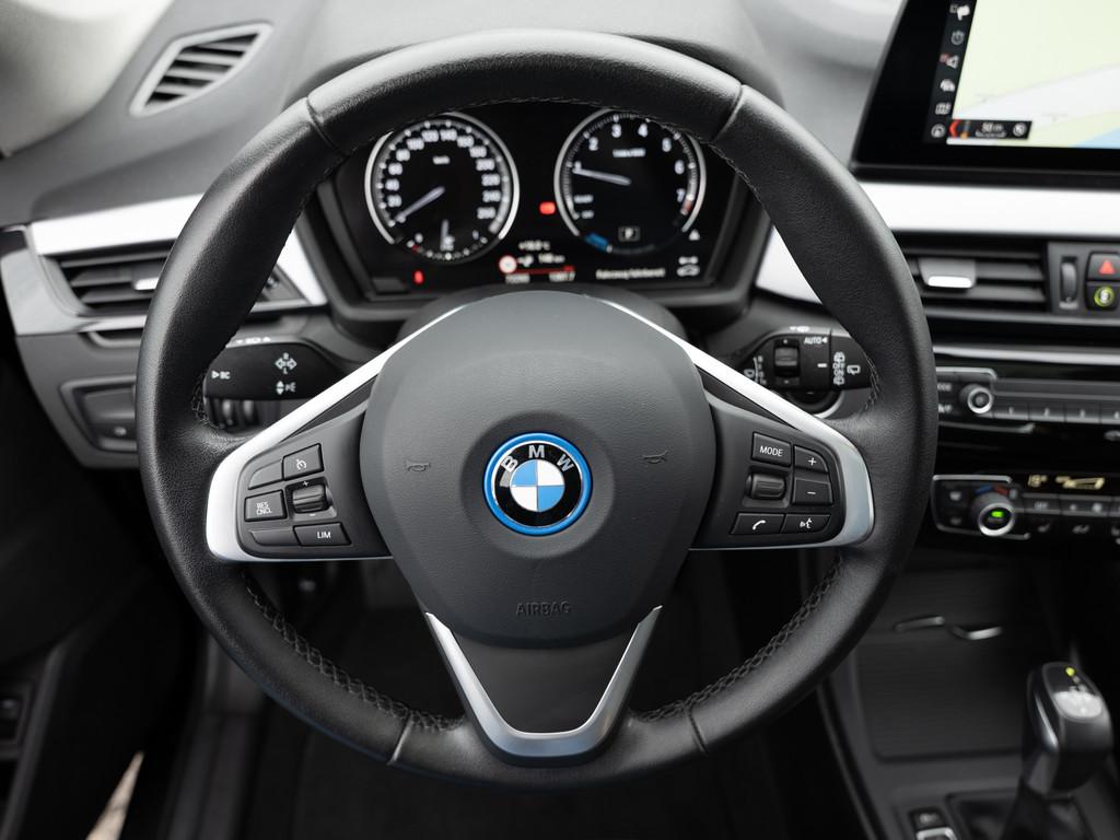 BMW X1 xDrive25e Advantage FACEL. PANO HUD LED NAVI, миниатюра 9
