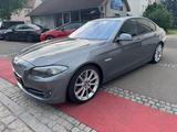 BMW 550 i Limousine/Navi/Leder/ - BMW 550: 550i