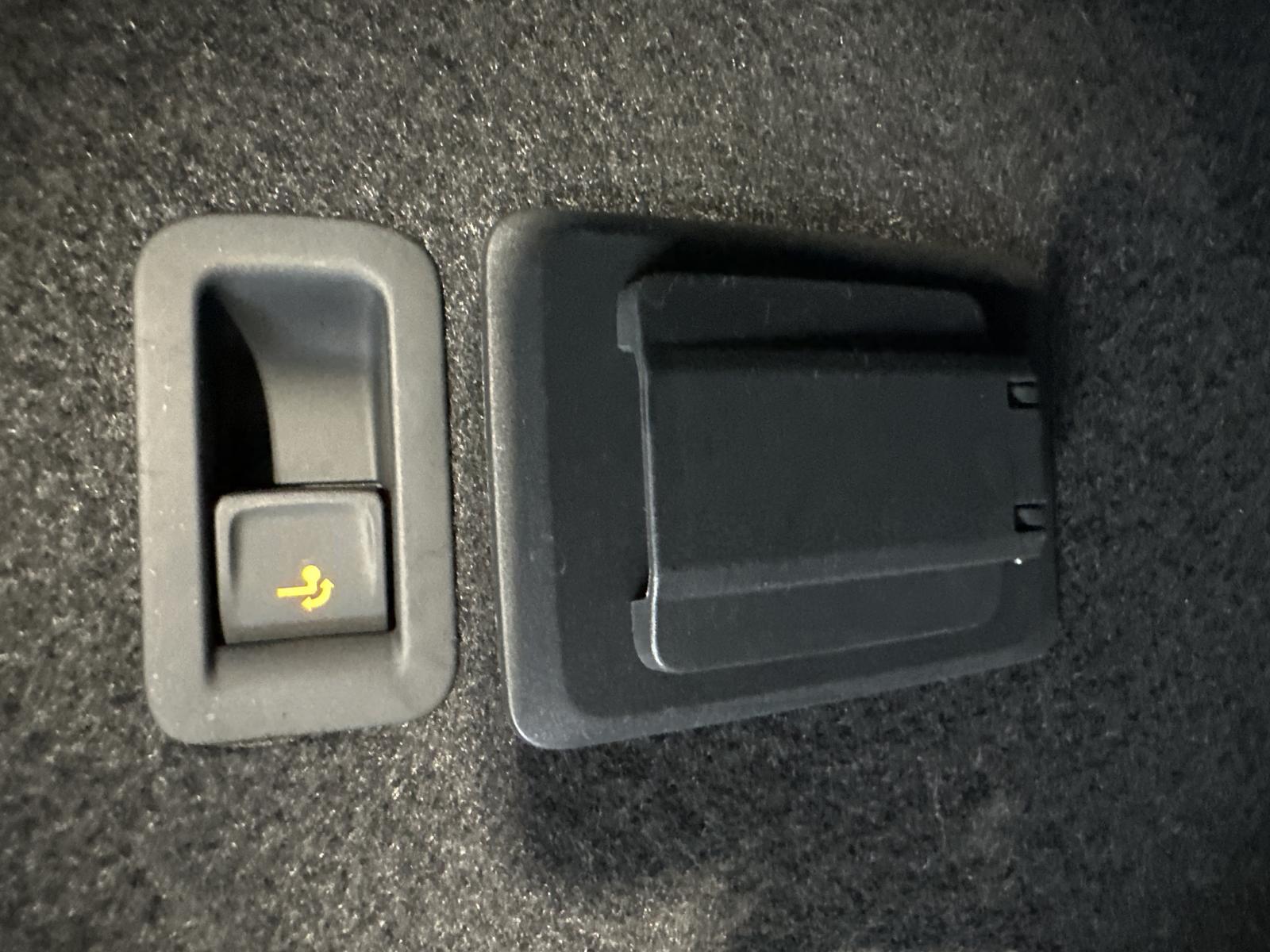 SEAT Leon SpT 2.0 TDI DSG FR NAV+LED+ACC+AHK+VCOCKPIT, миниатюра 9