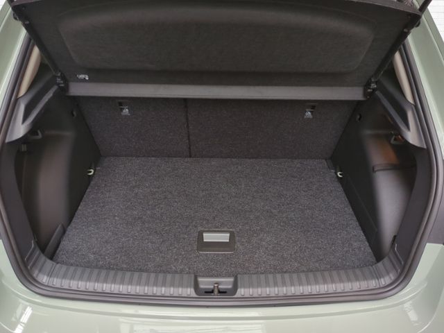 Fahrzeugabbildung SKODA Fabia 1.0 TSI Balance DSG ACC RFK LED