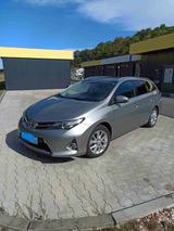 Toyota Auris Touring Sports - scheckheftgepflegte Toyota Auris Touring Sports