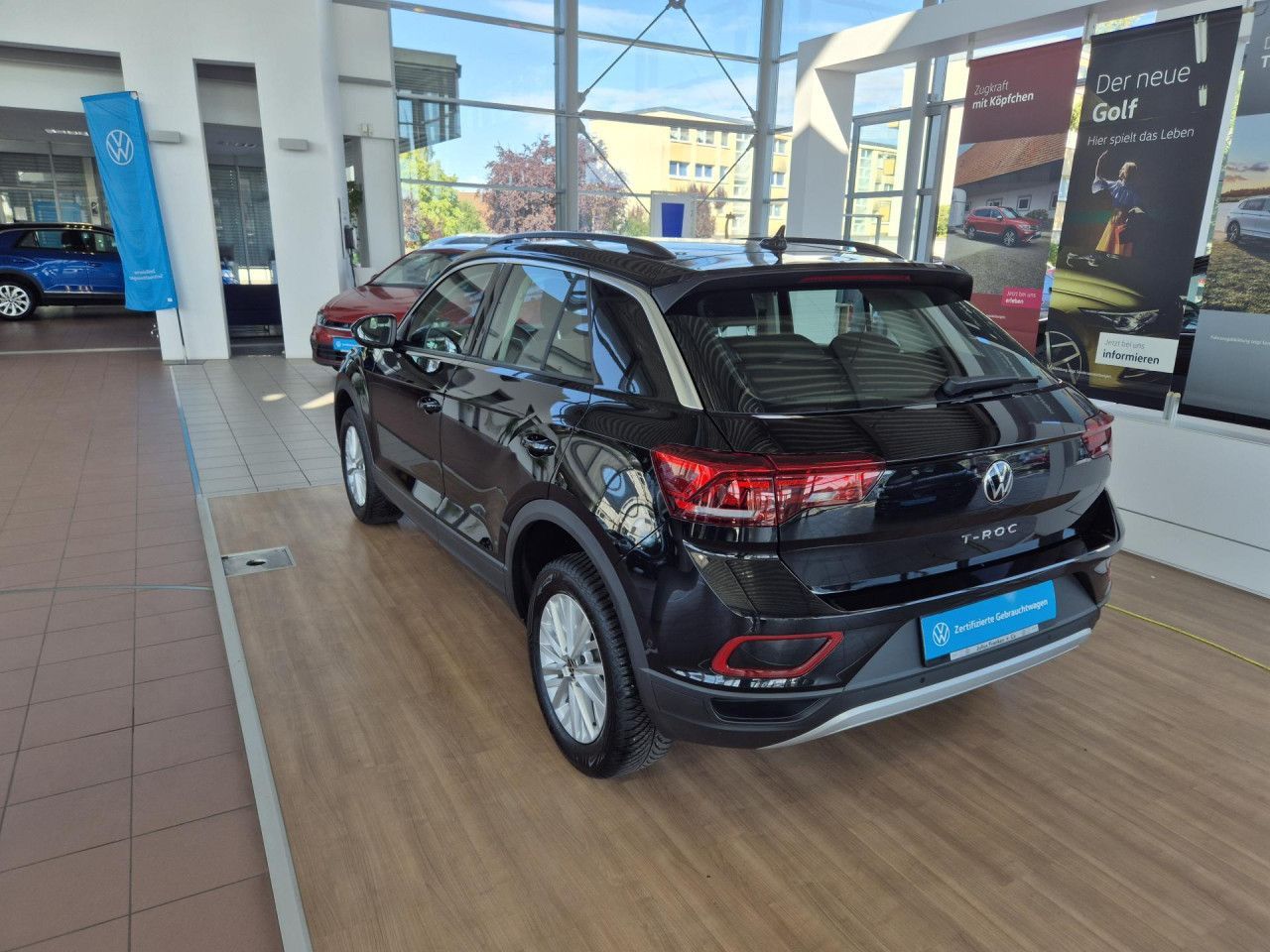 Volkswagen T-Roc Life KAMERA SITZH STANDH CLIMATR NAVI foto 5