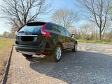 Volvo XC60 D5 AWD Linje Inscription Geartronic Lin... - Volvo XC60 mit Diesel-Antrieb: Navigationssystem