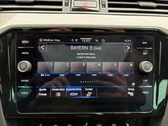 Fahrzeugabbildung Volkswagen Passat Variant Business 2.0 TDI Navi Pano Sitzh