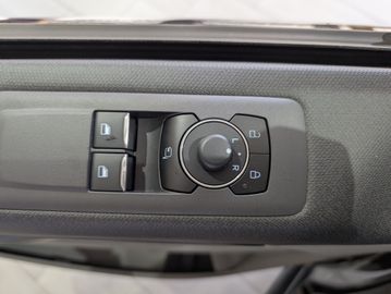 Ford Tourneo Custom L1 Active MATRIX B&O