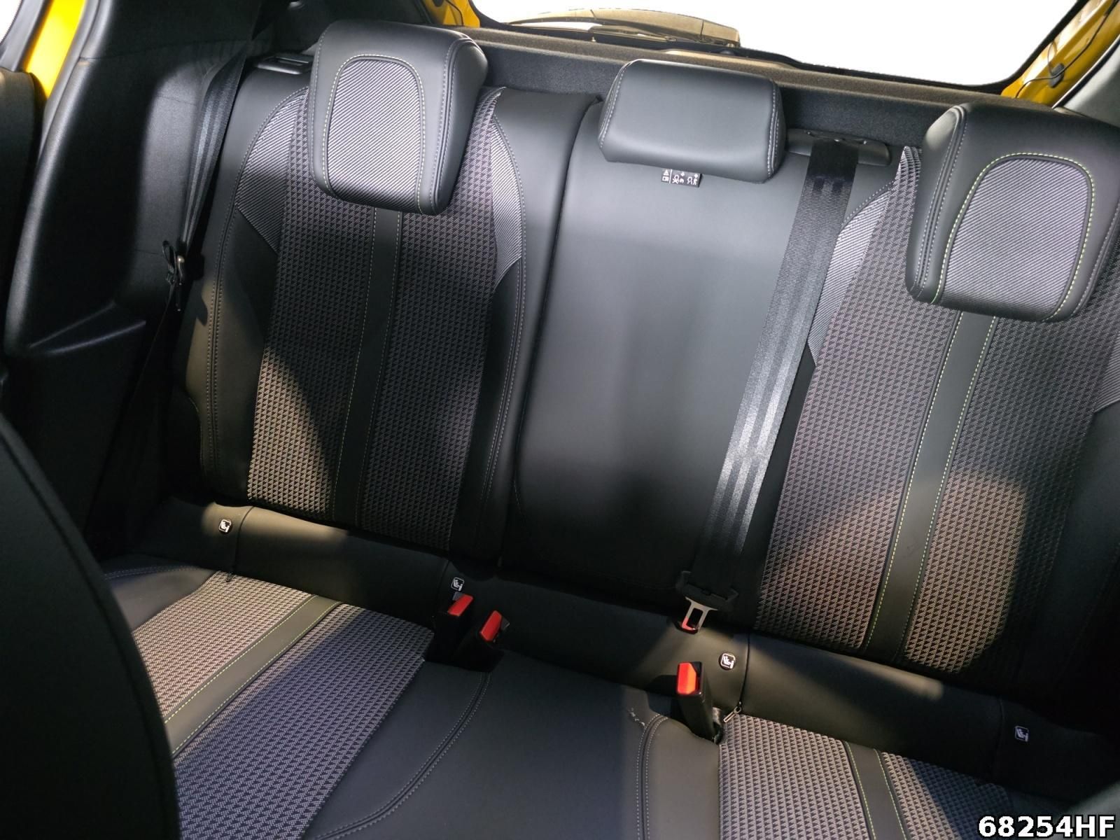 Fahrzeugabbildung Peugeot 208 Allure +CARPLAY+SHZ+LED+