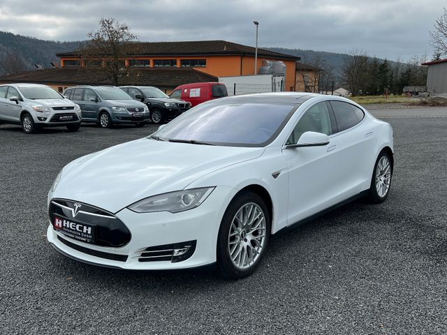 Tesla Model S 85