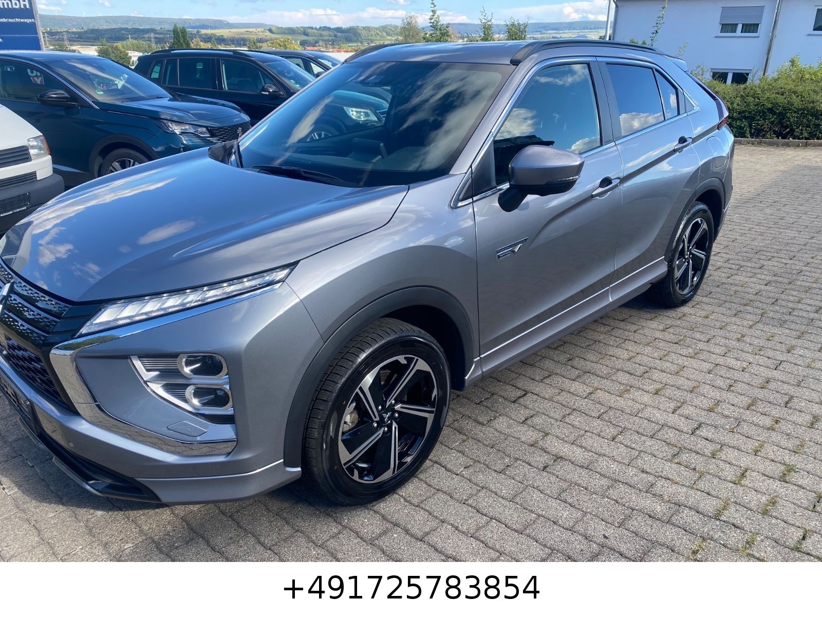 Mitsubishi Eclipse Cross Plus Select Hybrid 4WD 1. Hand