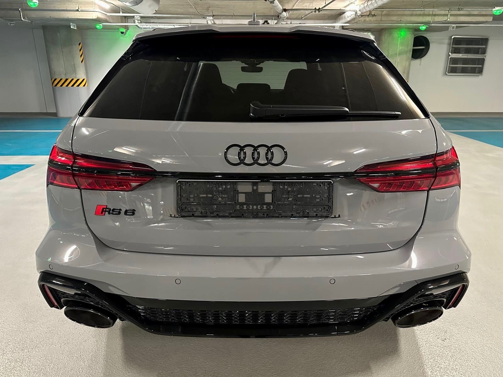 Fahrzeugabbildung Audi RS6 B&O HEADUP PANO 360 SOFTLOSE SITZKÜHLUNG TOP