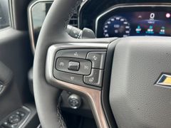 Fahrzeugabbildung Chevrolet Silverado High Country 6.2 V8 Black-Package LPG