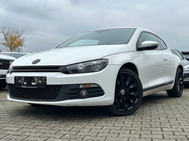 Volkswagen Scirocco 1.4 TSI /Automatik/Navi/TÜV neu/Navi