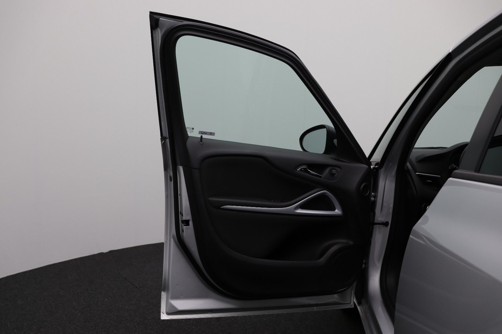 Fahrzeugabbildung Opel Zafira Tourer 1.4 Active