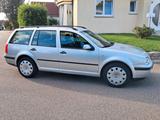 Volkswagen Golf Variant Kombi - VW Gebrauchtwagen von 2000