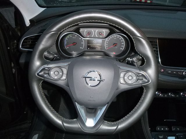 Grandland X Ultimate Plug-In-Hybrid 4x4 Automati