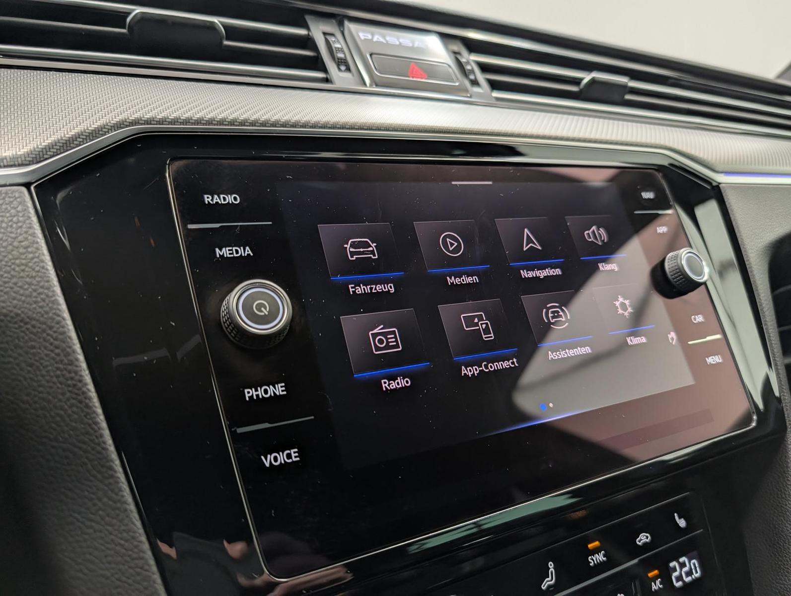 Volkswagen Passat 2.0 TDI DSG R-LINE AHZV IQ.Drive, миниатюра 22