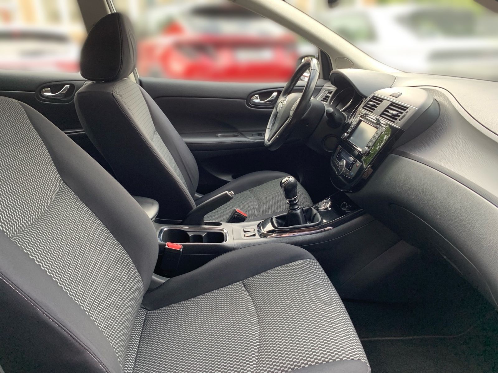 Fahrzeugabbildung Nissan Pulsar 1.2 DIG-T Acenta Navi Sitzheizung Kamera