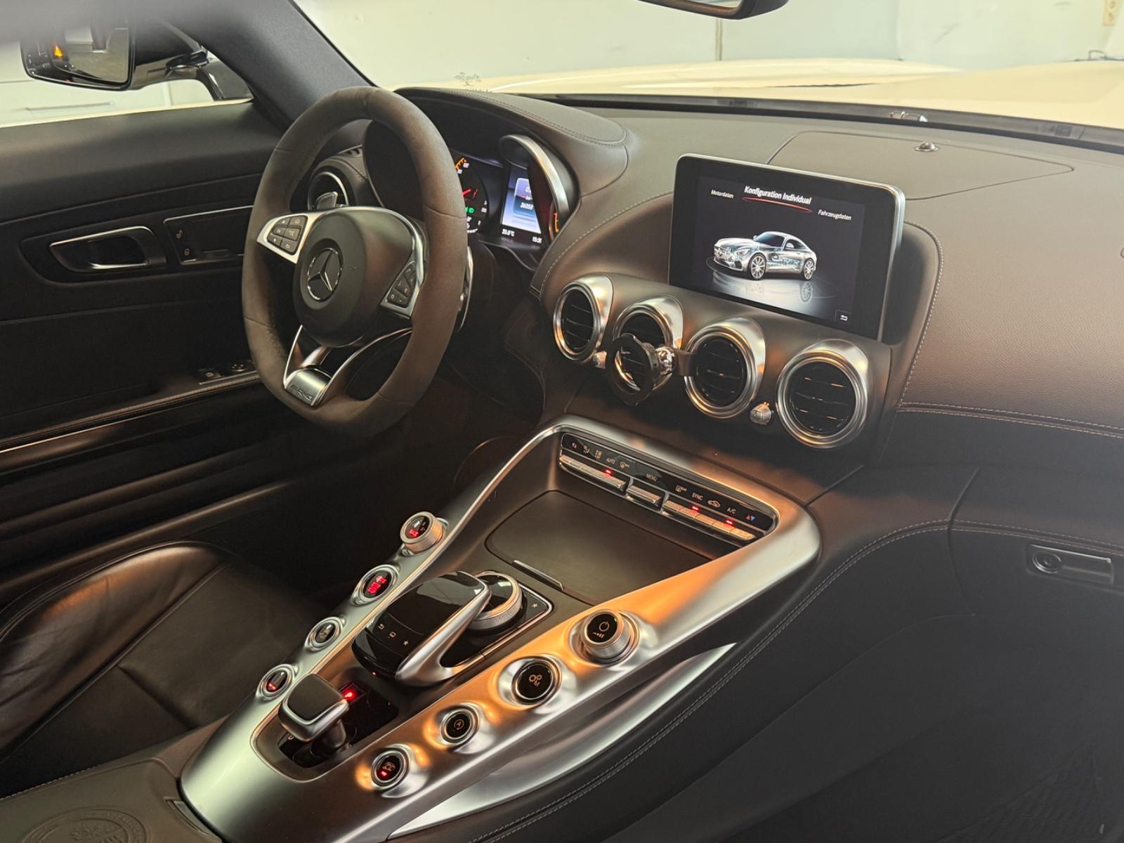 Mercedes-Benz AMG GT S Coupe V8*ACC*PERFORMANCE*BUR*DYNAMIC+