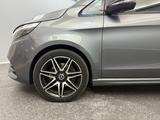 Mercedes-Benz V 300d Extralang AMG LINE LUXUSSITZE*BURM*SITZKL - : Van, Luxus