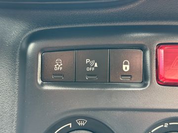 Citroën C3 Picasso 1.4 VTi 95 Tendance PDC hinten AHK
