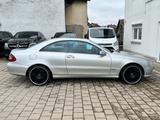 Mercedes-Benz CLK 270 Coupe*AVANTGARDE*TEMP*NAVI*PDC*KLIMAAUTO - Mercedes-Benz CLK 270 Gebrauchtwagen