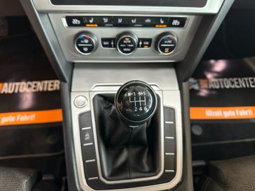 Volkswagen Passat Variant *Massage*Keyless*Tempo*Navi*