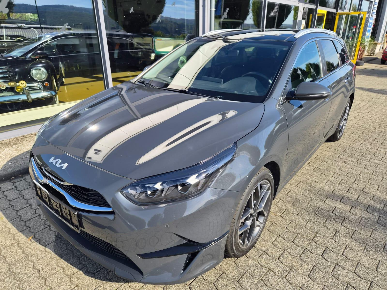 Kia Sportswagon/Klima/Navi/SHZ/Schiebed/Leder/#35