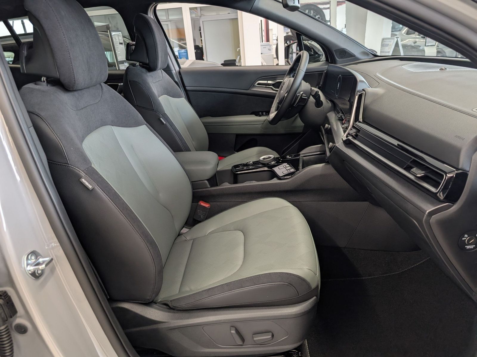 KIA Sportage 1.6 T-GDI AWD DCT Nightline Edition – Bild 13